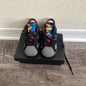 Slightly used Jordan retro 6 for toddler size 7c